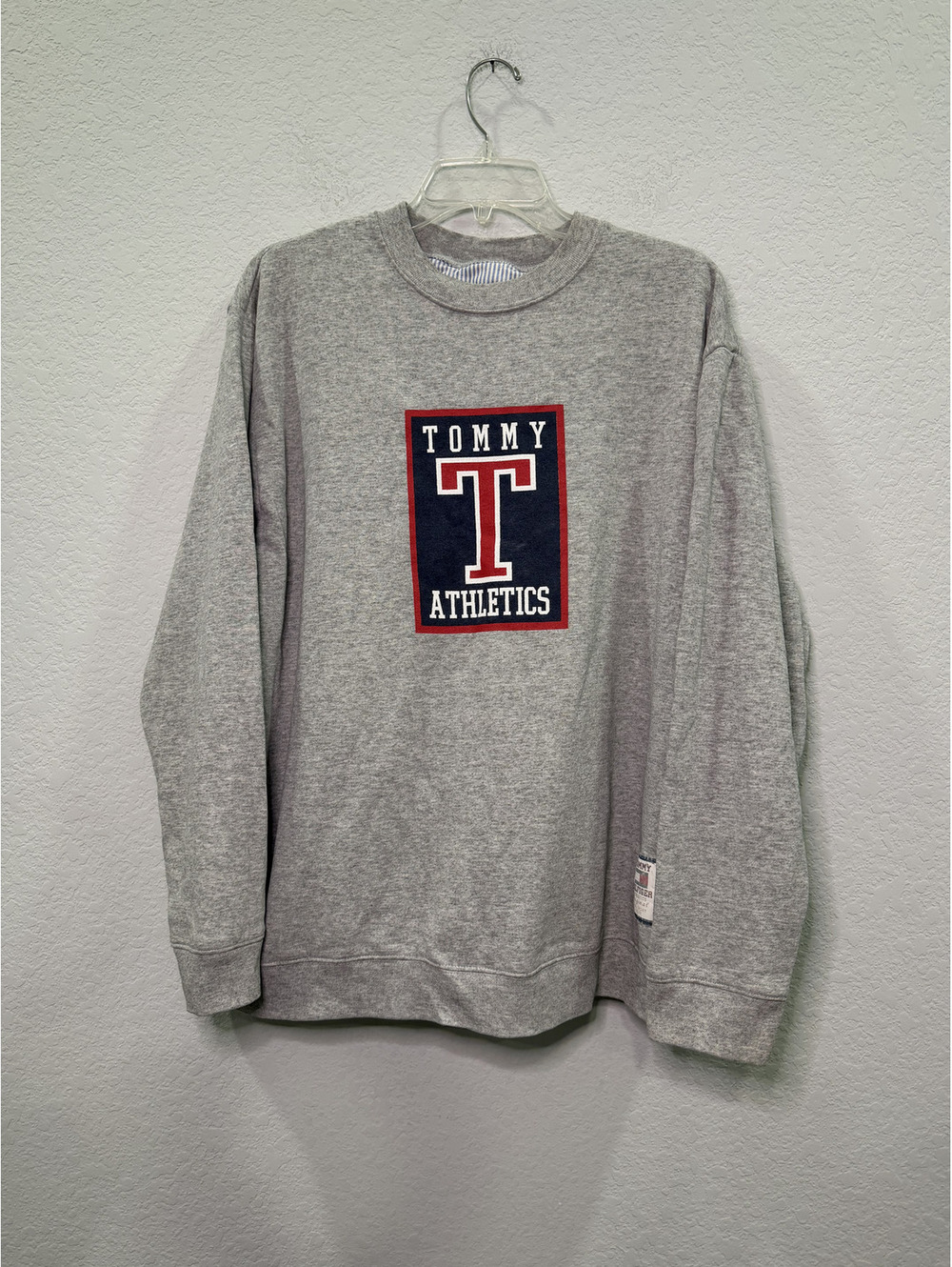 Vintage Tommy Hilfiger Athletics Gray Sweatshirt - L
